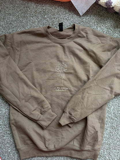 In His Timing Embroidered Crewneck - S