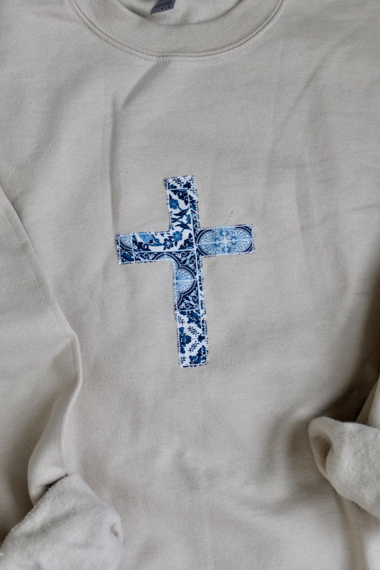 Sand Cross Crewneck - L