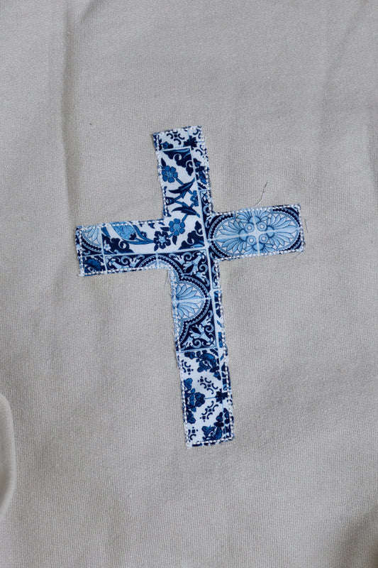 Sand Cross Crewneck - L