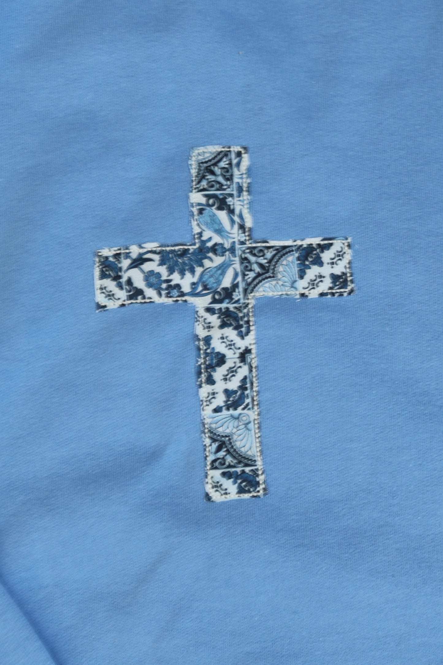 Carolina Blue Cross Crewneck - L